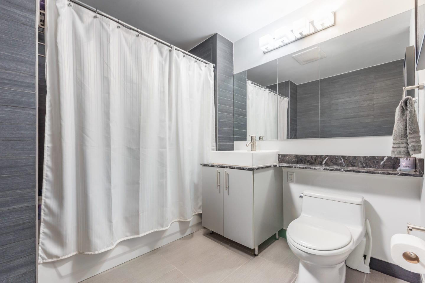5-49 Borden Avenue Long Island City Queens NY 11101