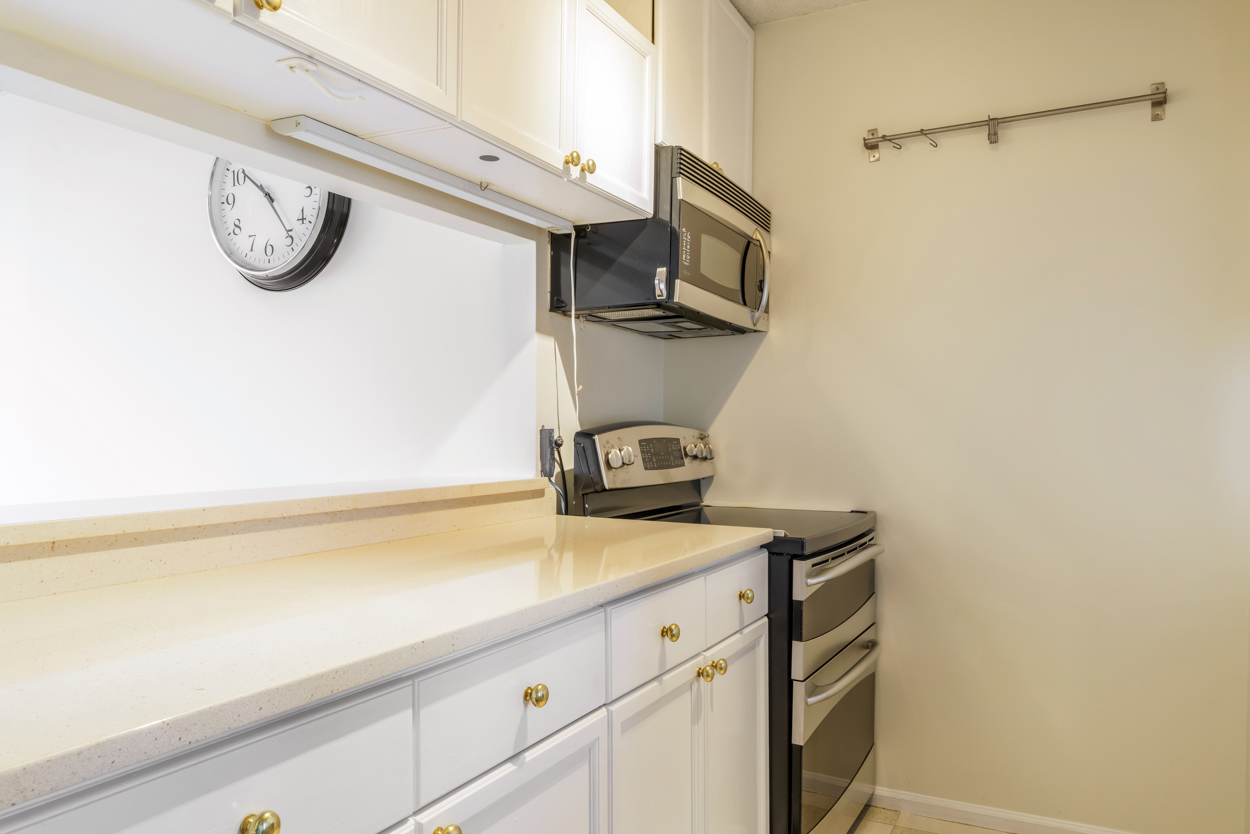 4-74 48th Avenue 14M Hunters Point Queens NY 11109